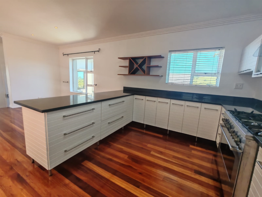 3 Bedroom Property for Sale in Lovemore Heights Estate Eastern Cape